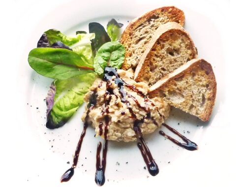 hummus with balsamic glaze